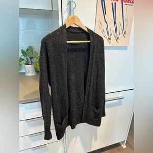 Aritzia Talula Black Speckled Cardigan Size Small